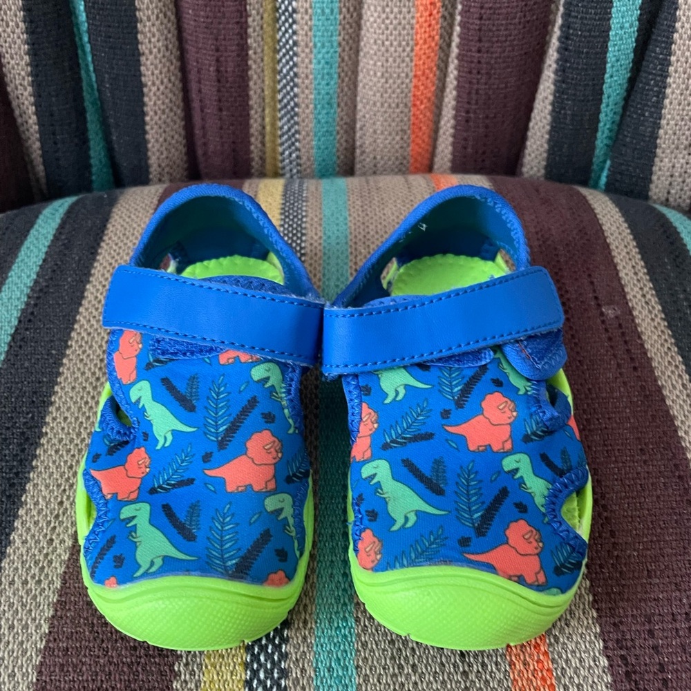 Toddler Boy’s 6T Fanture Quick Dry Dino Water Shoes